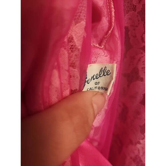 Jenelle of California Vintage Lace Overlay Nightgown & Robe Set – Hot Pink - Picture 4 of 14
